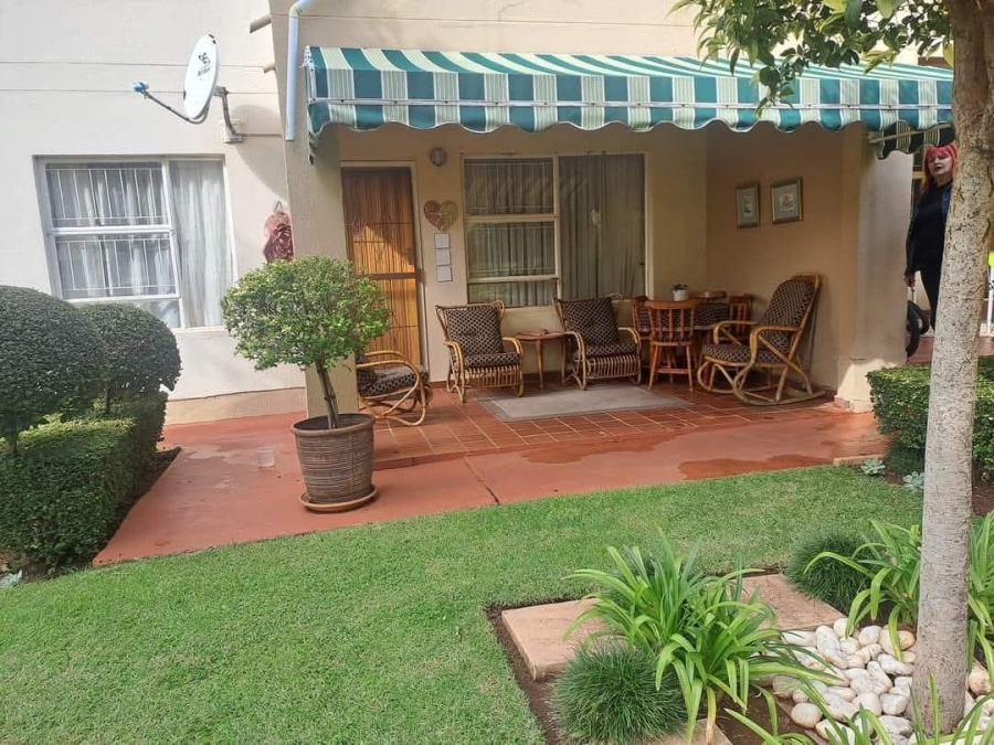 3 Bedroom Property for Sale in Flamwood North West